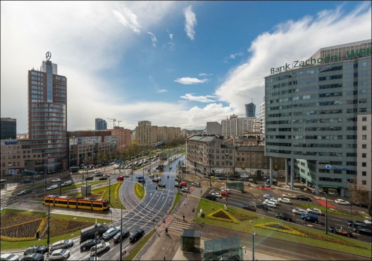 P&O Apartments Dworzec Centralny Varşovia Exterior foto